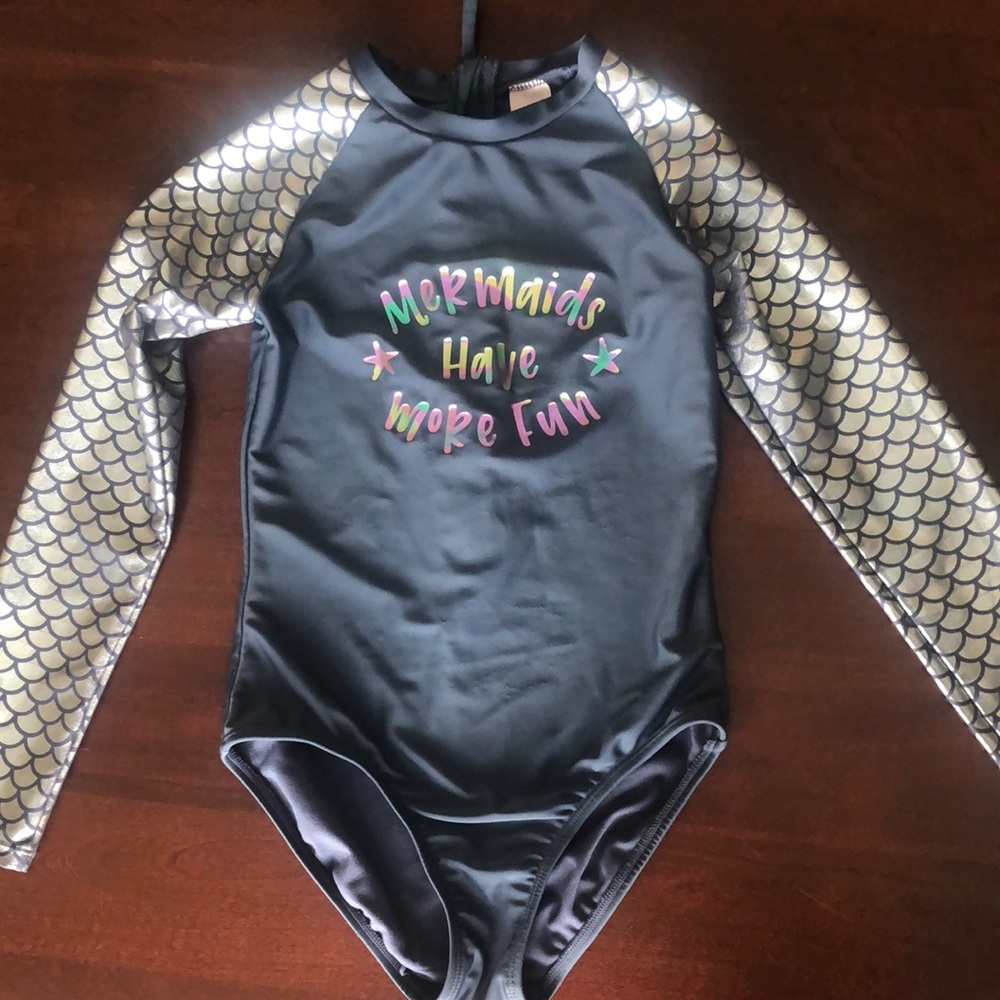 Girls One-Piece Rashguard